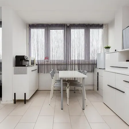 Bulwar Nadmorski Standard Studio شقة